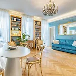 公寓 Casa Saba Luxury 的里雅斯特