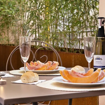 Casa Saba Luxury With Terrace Apartment